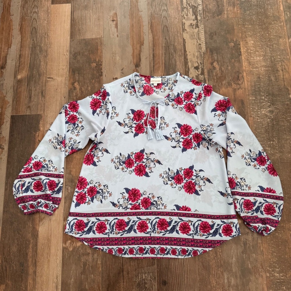 Shyanne BOHO Floral Tassel Tie V neck Long bell Sleeve Blouse  women's Size L